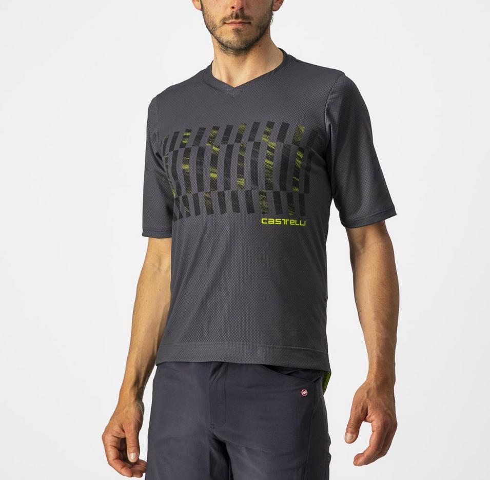 castelli castelli t-shirt trail tech tee - dark gray/black/electric lime