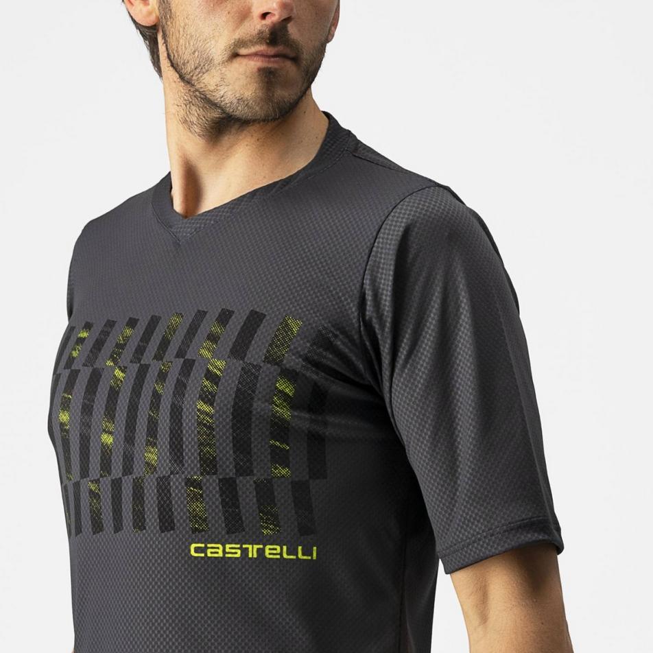 castelli castelli t-shirt trail tech tee - dark gray/black/electric lime